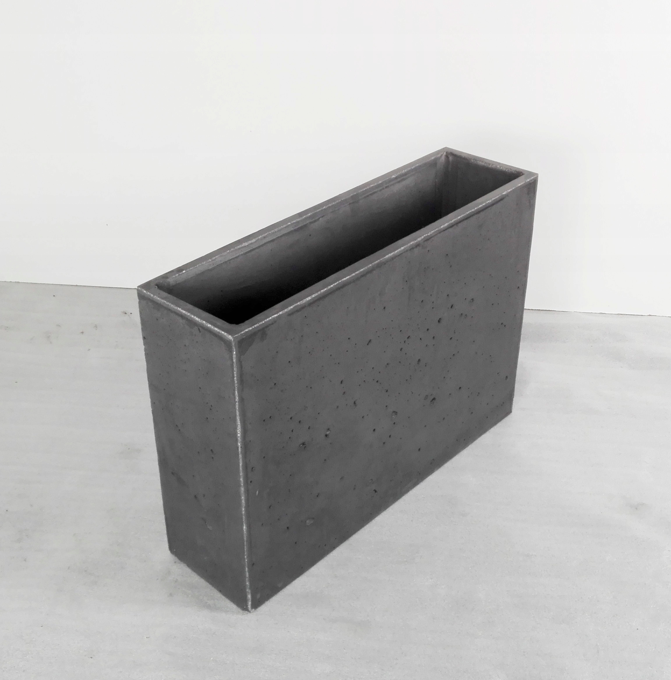 Betónový kvetináč Slim 70 × 20 × 50 s sivou impregnáciou